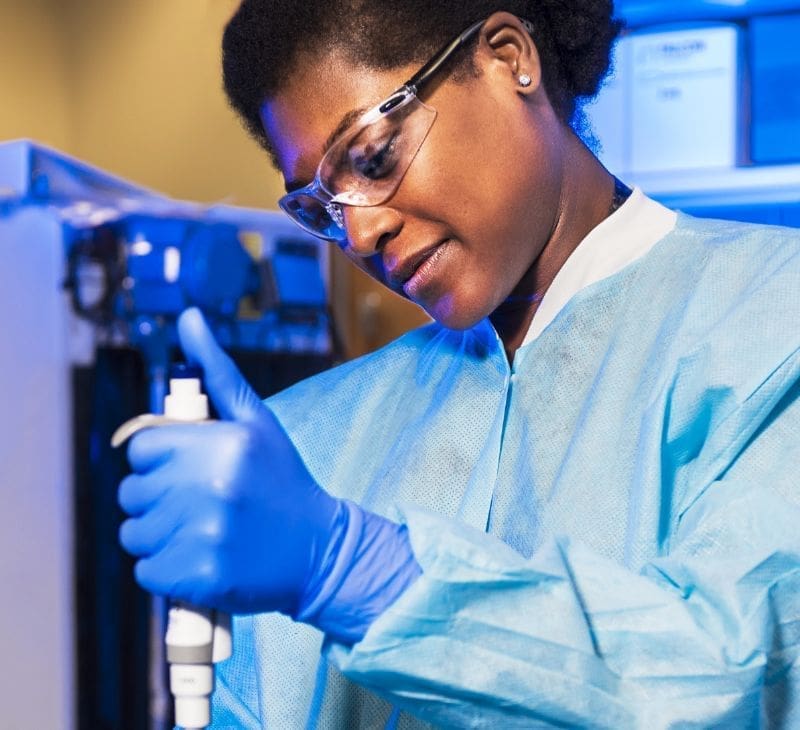 female scientist
